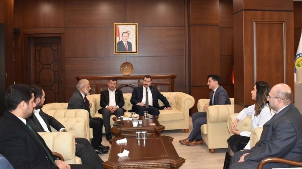 Rektör Çelik’e hayırlı olsun ziyaretleri devam ediyor