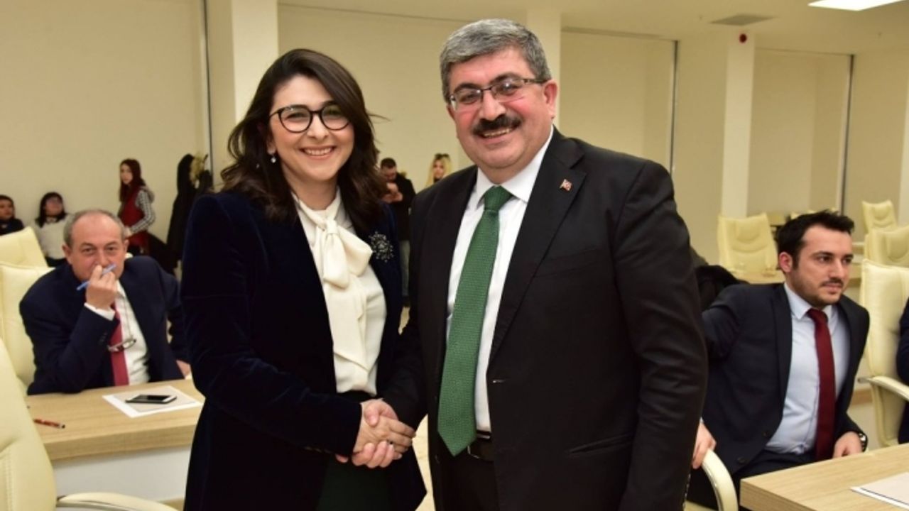 Belediye Meclisi birlik ve beraberlik mesajları ile bir dönemi kapattı