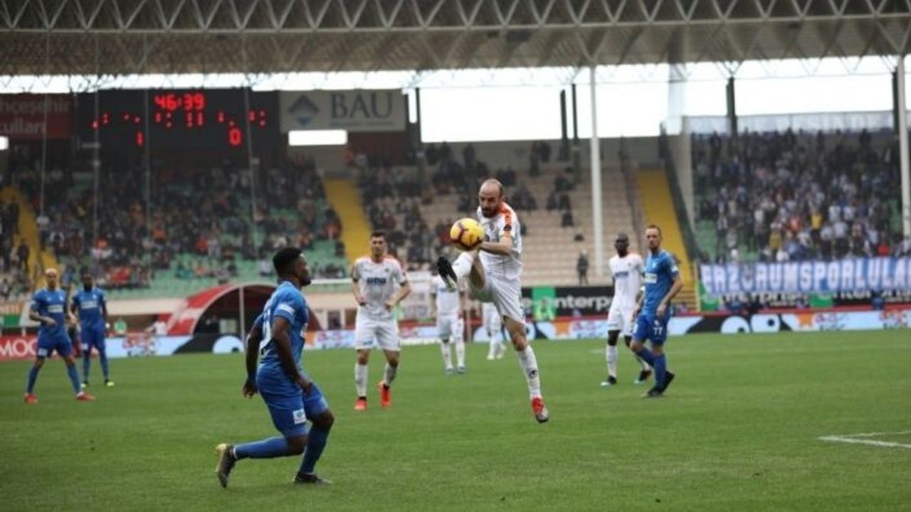 Spor Toto Süper Lig: Aytemiz Alanyaspor: 2 - BB Erzurumspor: 1 (Maç sonucu)