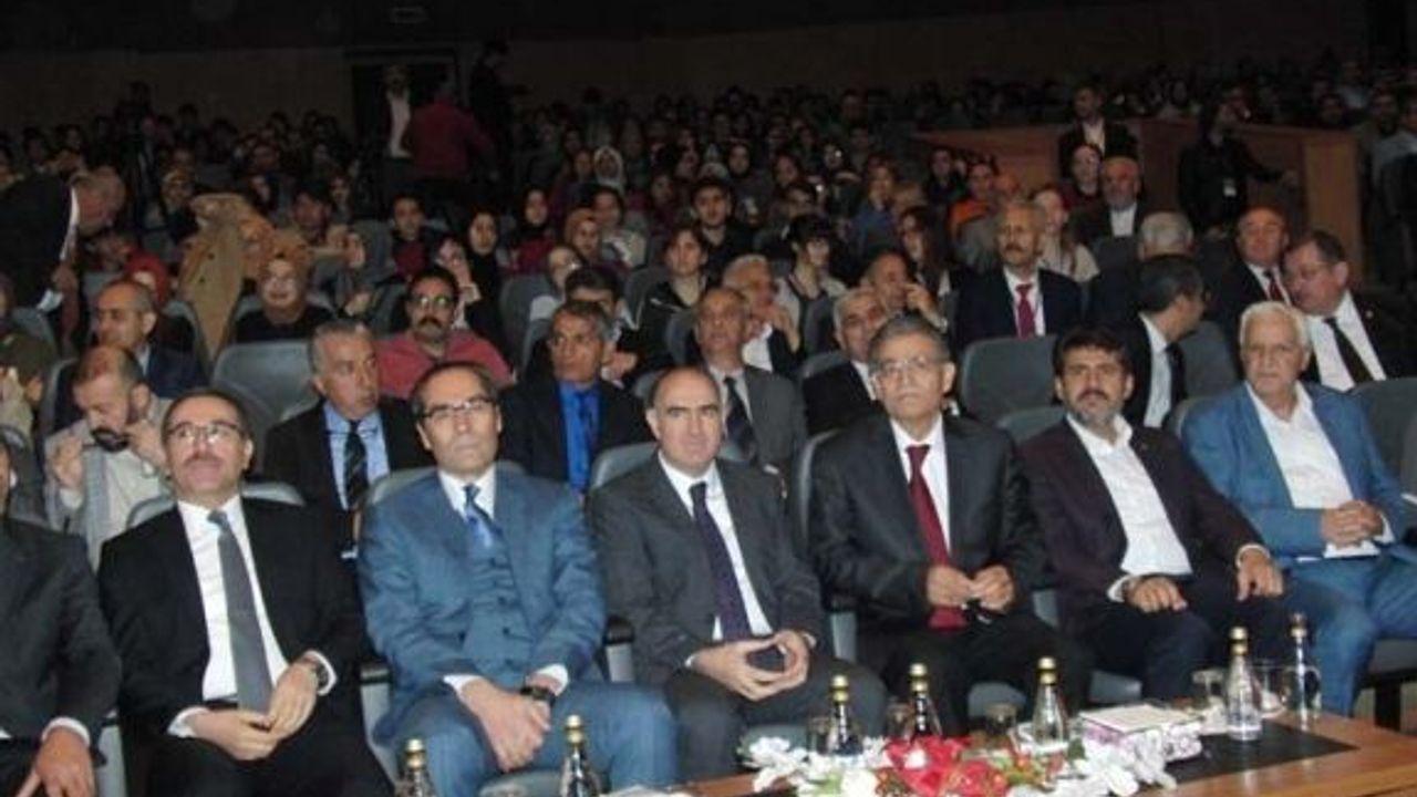  Necip Fazıl memleketi Kahramanmaraş'ta anıldı 