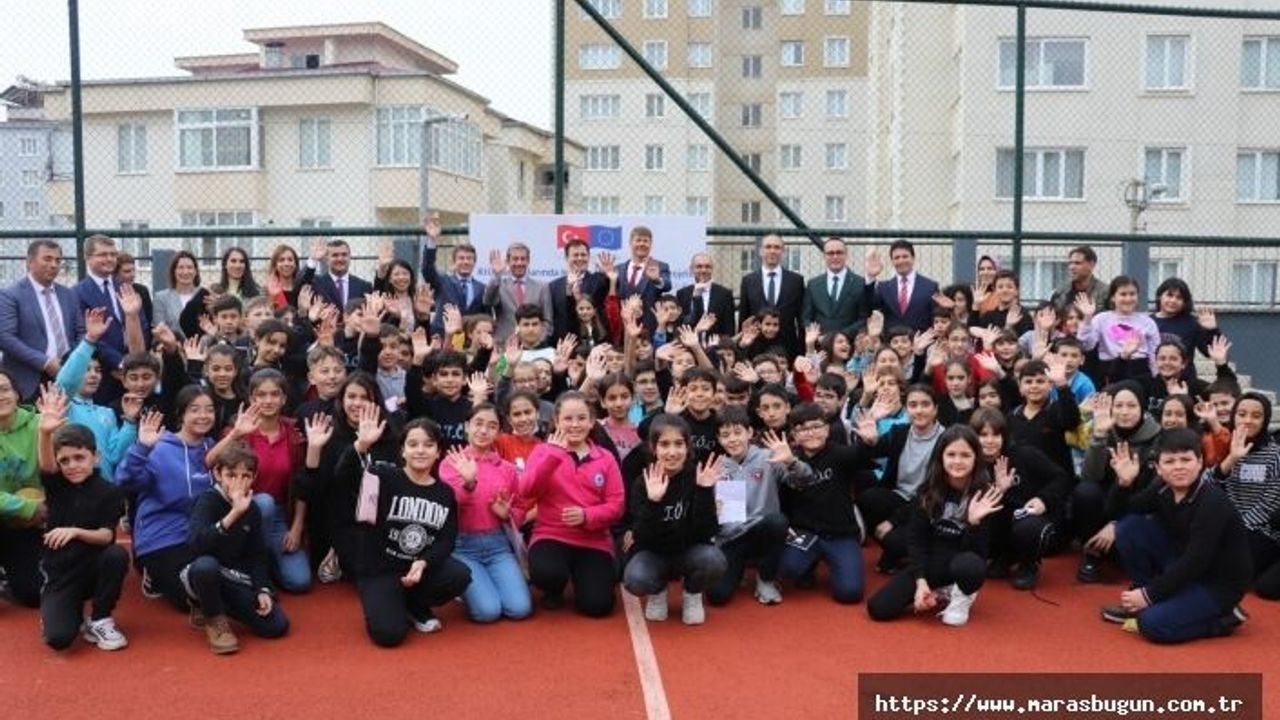 Şehit Tebernuş Özler Ortaokulu’nda “Gençlik Buluşması” Etkinliği