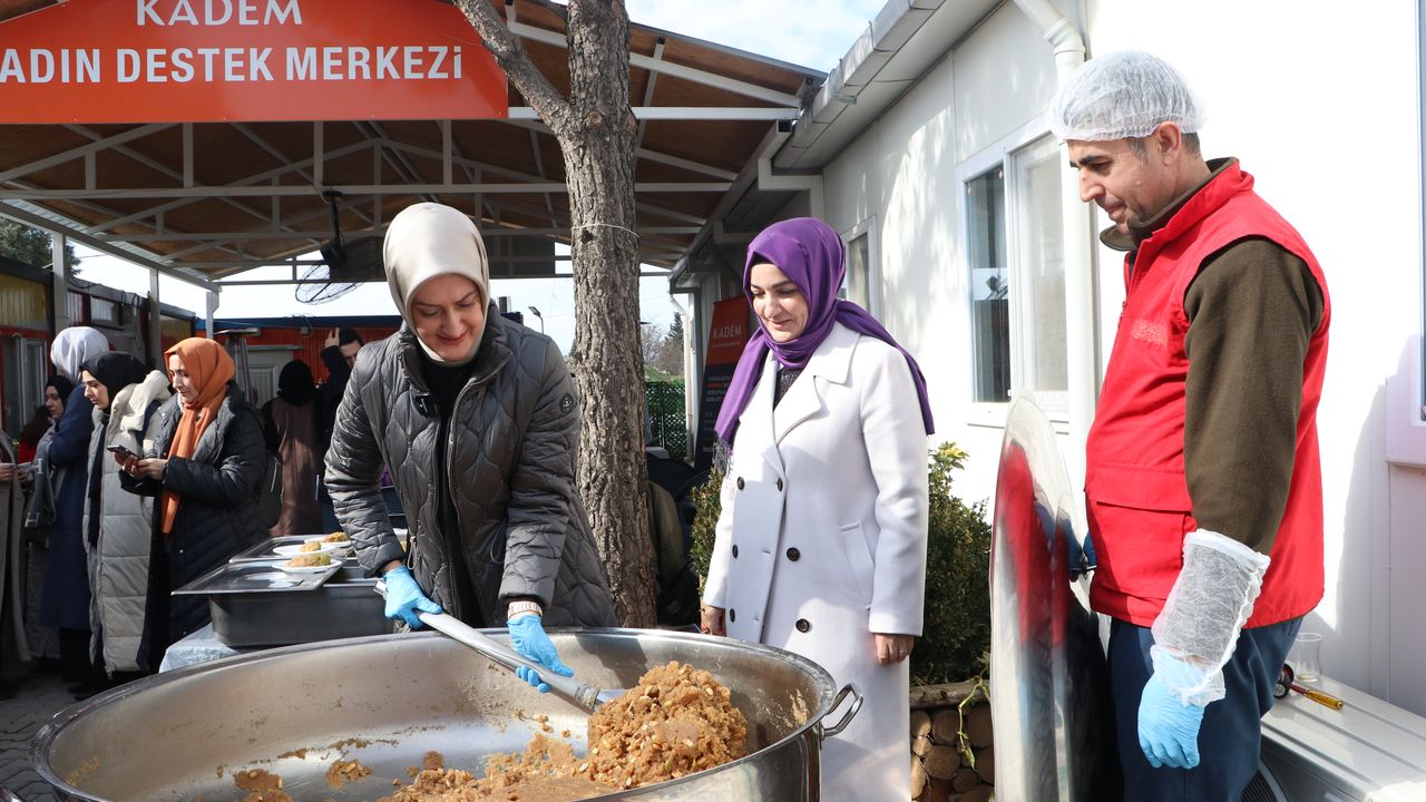 KADEM Başkanı Gümrükçüoğlu, Kahramanmaraş'ta depremzedelerle buluştu
