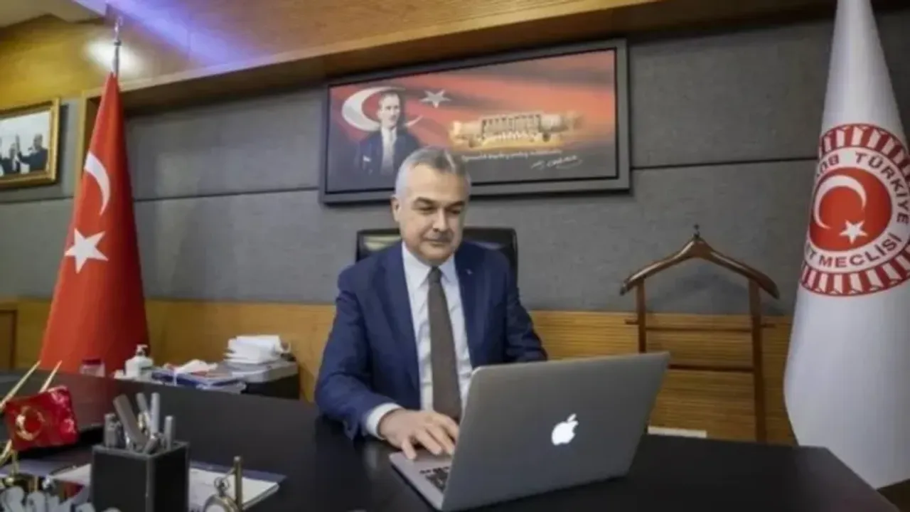 Aydın AK Parti Belediye Başkan adayı Mustafa Savaş Kimdir?