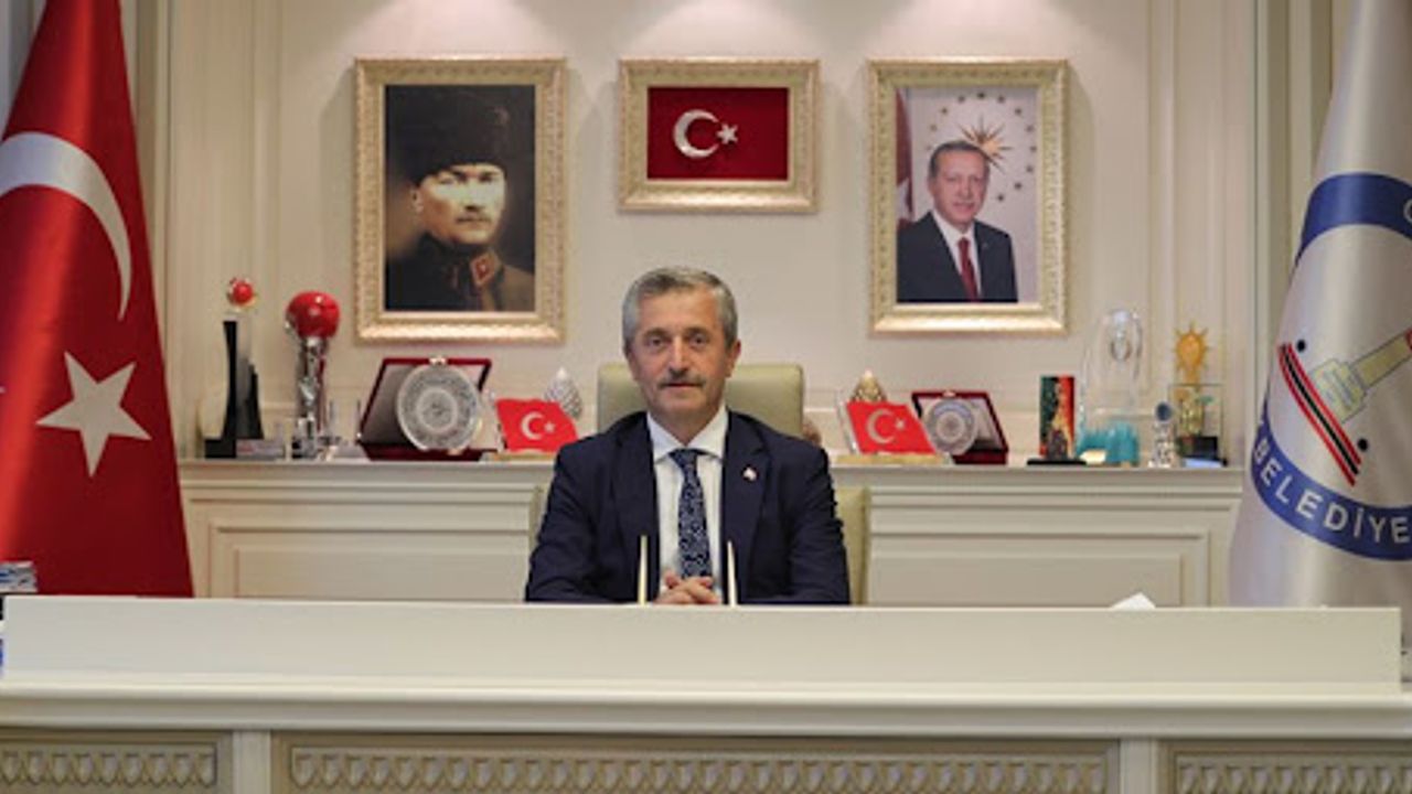 AKP Şahinbey Belediye Başkanı adayı Mehmet Tahmazoğlu kimdir?