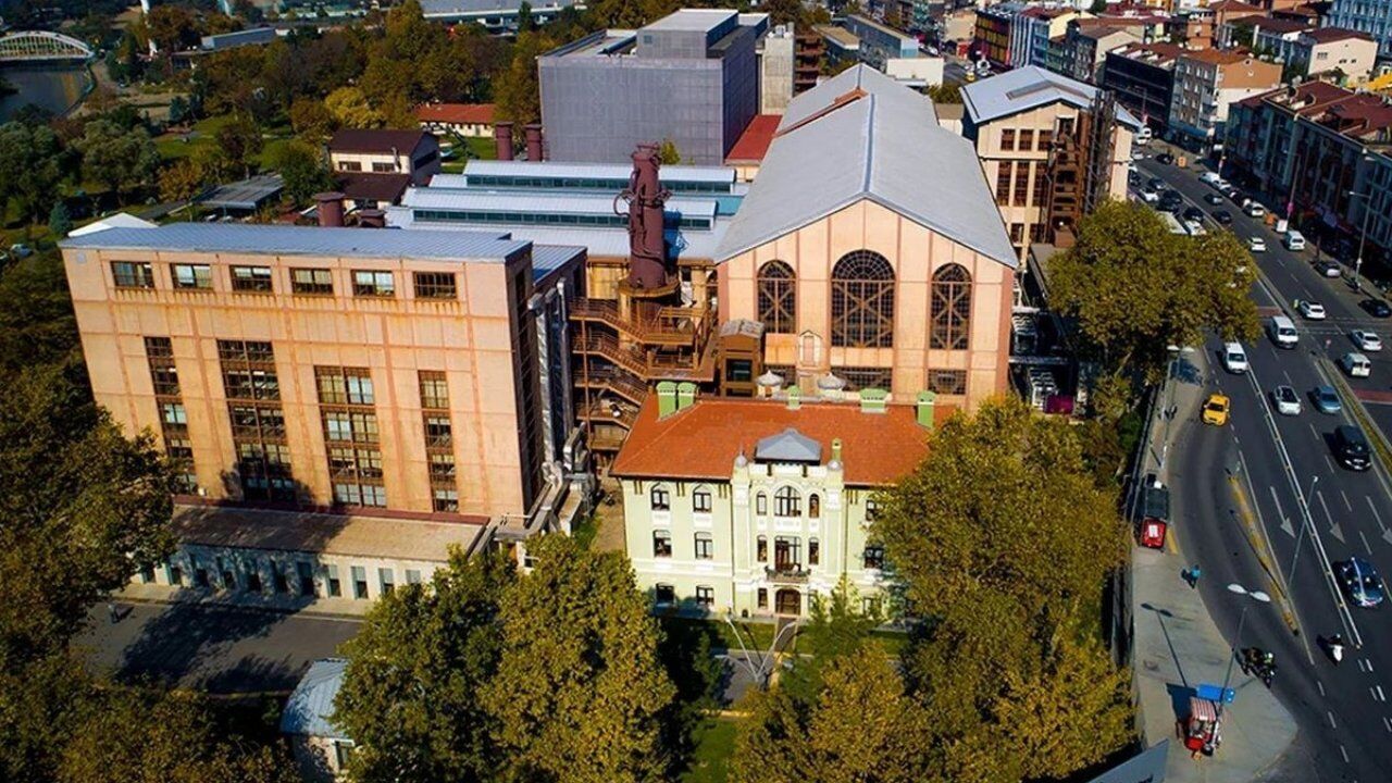 Bilgi Üniversitesi Öğretim Görevlilerine Ne Olacak? Bilgi Üniversitesi Hocaları Hangi Okula Gidecek?