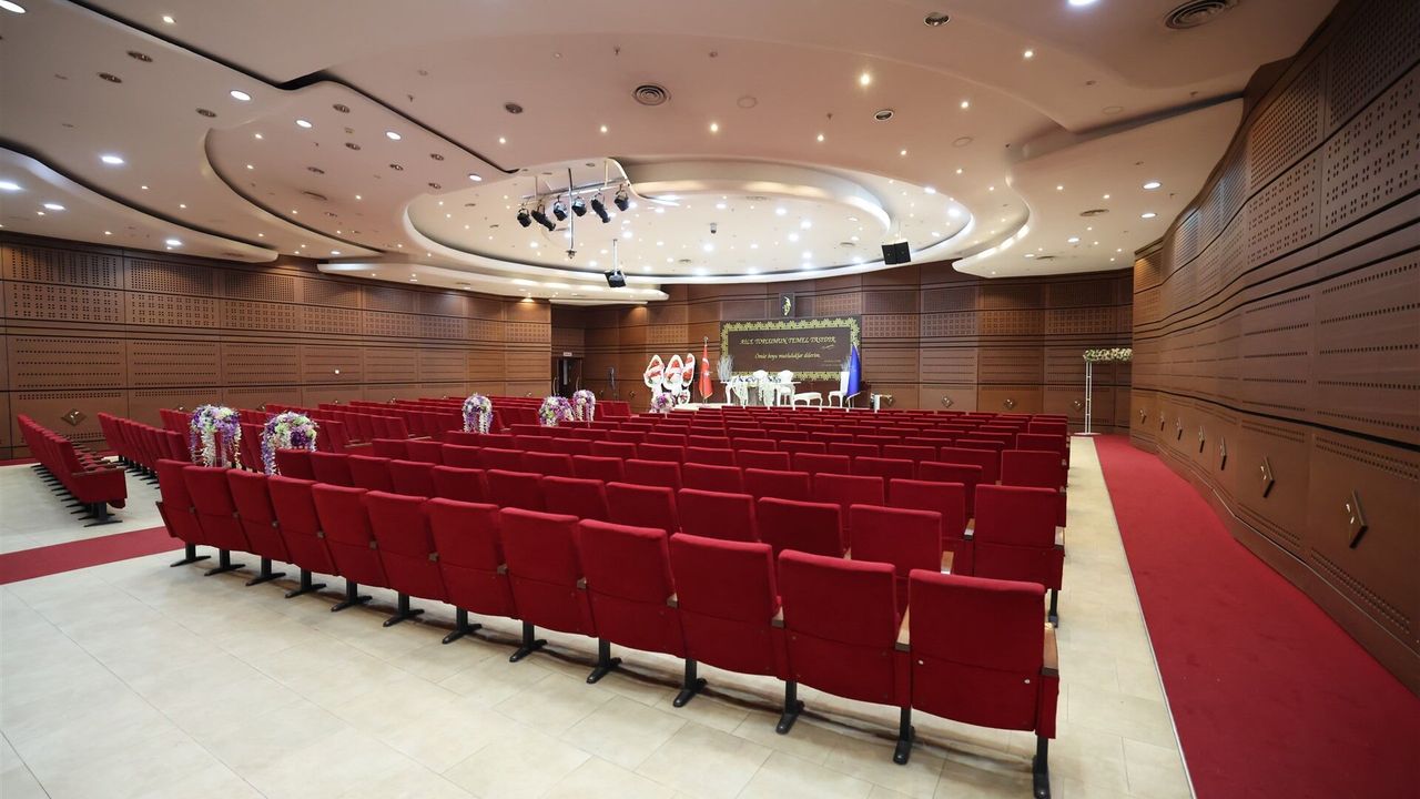 Dulkadiroğlu Belediye Başkanlığından Nikah Salonu Fotoğraf Ve Video Çekim Hizmeti Kiralama İşi İlanı