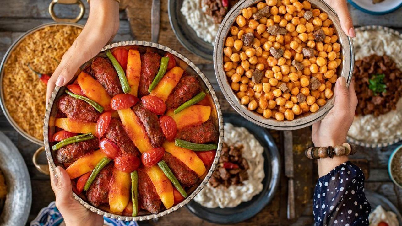 Ne Kebap Ne Baklava! Dünyanın En İyi Türk Yemekleri Listesinde Zirve Sürprizi