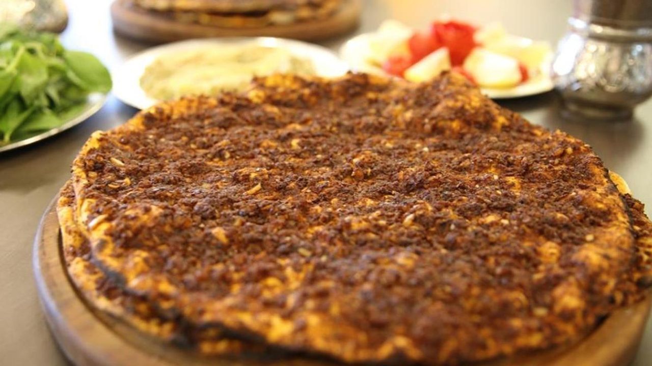 Bakanlık listeyi güncelledi! Lahmacundan çıkana bakın
