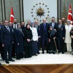 Cumhurbaşkanı Erdoğan, şehit ailelerini kabul etti