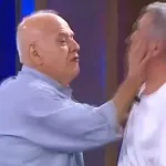 Ahmet Çakar, Abdülkerim Durmaz'ı tokatladı