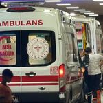 Şanlıurfa'da tarım işçilerini taşıyan minibüs kanala devrildi; 19 yaralı