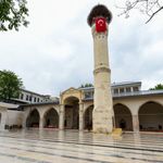 Kahramanmaraş’ta 32 yaşındaki adam Ulu Camii’de kendini kesti
