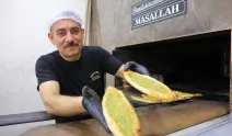 Kahramanmaraş'ın iftar sofralarındaki yıldız lezzet: Fıstıklı börek