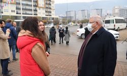 Onikişubat Belediyesi’nden öğrencilere sıcak çorba, simit ve çay ikramı