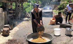 Köylülerin kışlık bulgur mesaisinde kazanlar kaynamaya başladı