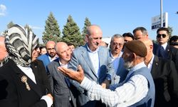 Kurtulmuş ve Güngör’den Konteyner Kent’te Bayram Ziyareti