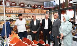 “Esnaf Çarşılarıyla Ticari Hayatı Canlı Tutmayı Hedefliyoruz”