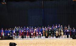 KSÜ yeni mezunlarını verdi