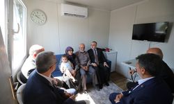 Bakan Işıkhan ve Başkan Güngör, Depremzedelerle Buluştu