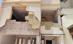 Kahramanmaraş’ta orta hasarlı binaların akibeti merak konusu oldu
