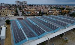 Güneş enerjisiyle elektrik üreten belediye, bütçesine katkı sağlıyor