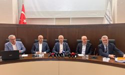 Bakan Uraloğlu: "Kahramanmaraş’ta depremden 79 kilometrelik yol kesimi etkilendi" 