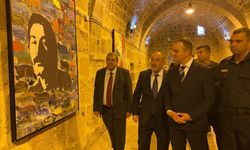 Afşin'de 1. Akdeniz Bienali ile depremin izleri kültür sanatla siliniyor