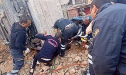 Kahramanmaraş Beton Kamyonu Devrildi