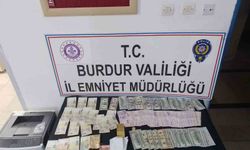 1 milyon 500 bin TL değerinde döviz çalan hırsız tutuklandı