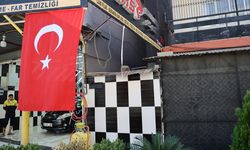 Hırsız Türk bayrağını çaldı