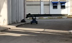 Bomba Şüpheli çanta  patlatıldı   