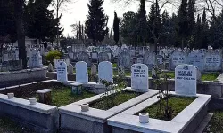 Rüyada Mezarlık Görmek: Anlamlar ve Tabirler