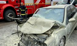 Afşin’de otomobil tankere çarptı: 2 yaralı 