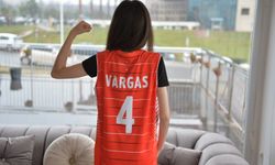 TVF'den Kahramanmaraş'taki depremden etkilenen Ayşe Sudem'e anlamlı hediye