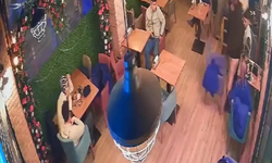 Kadınların kavgasını erkekler izledi! Utandıran anlar