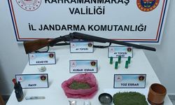 Kahramanmaraş'ta Otomobilde yapılan aramada uyuşturucu çıktı   
