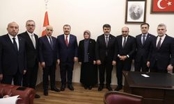 Kahramanmaraş Heyeti, Bakan Koca'yı Ziyaret Etti