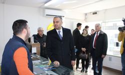 Hanifi Toptaş  Azerbaycan Bulvarı'ndaki Esnafları Ziyaret etti