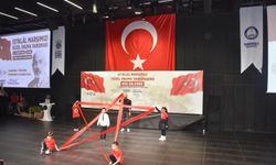 Öğrenciler İstiklal Marşını en güzel okumak için yarıştı