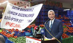 Bakan Bolat, Polatlı'da pazar esnafıyla iftar yaptı