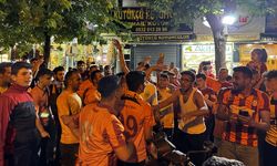 Kahramanmaraş’ta Galatasaray taraftarları şampiyonluğu kutladı