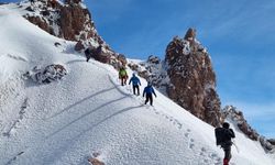 Kahramanmaraş Dağcılık ve Doğa Sporları Kulübü Üyeleri Erciyes Dağı'na Tırmandı
