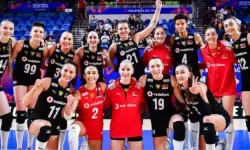 TÜRKİYE - POLONYA VOLEYBOL MAÇI NE ZAMAN? Filenin Sultanları çeyrek final maçı saat kaçta, hangi tarihte, hangi kanalda?