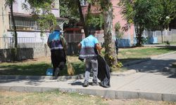 Dulkadiroğlu Belediyesi’nden Namık Kemal Mahallesi Parklarına Özel Temizlik Seferberliği