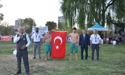 Kahramanmaraş'ta Uluslararası Karakucak Güreş Festivali düzenlendi