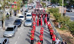 Kahramanmaraş Gazilerini Anıyor