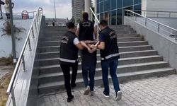 Kahve içmeye çağırıp, altınları için sopayla döverek öldürmüş