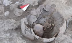 Yassıhöyük'te 6 bin yıllık kafatası bulundu