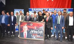 FK futbolcuları, Şahinbeyli öğrencilerle buluştu