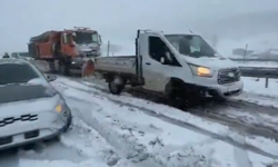 Kahramanmaraş-Kayseri Yolu Yoğun Kar Yağışı Nedeniyle Kapanmış Durumda